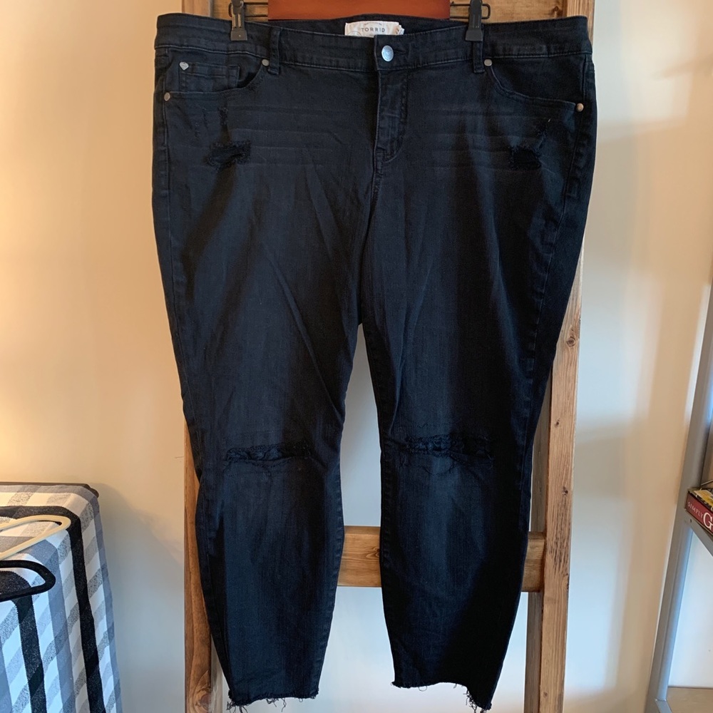 Torrid black distressed ankle jeans